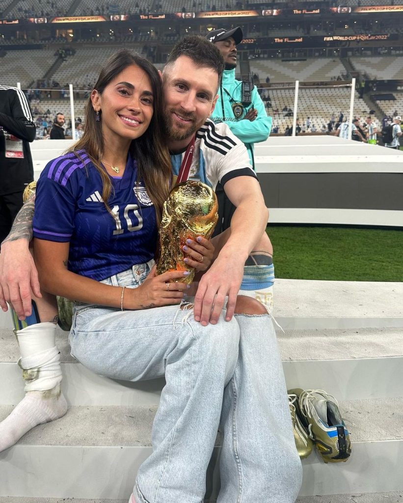 Lionel Messi Celebrates World Cup Victory with Family [Images] Lens