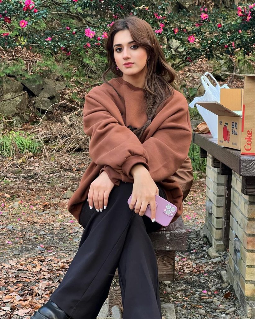 jannat-mirza-is-grillin-chillin-during-camping-trip-in-japan-s-yoro