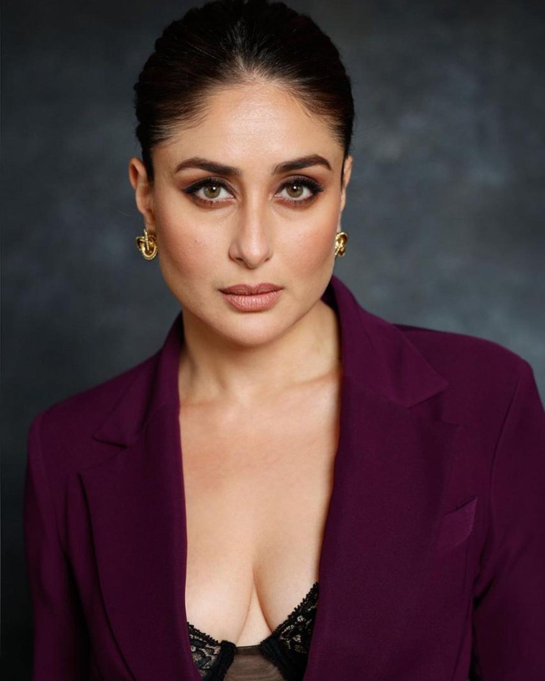 Kareena Kapoor Khan is a Stunner in Plum Power Suit [Pictures] - Lens