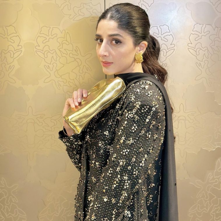 Mawra Hocane Looks Magnificent In Asim Jofa Prints [Pictures] - Lens