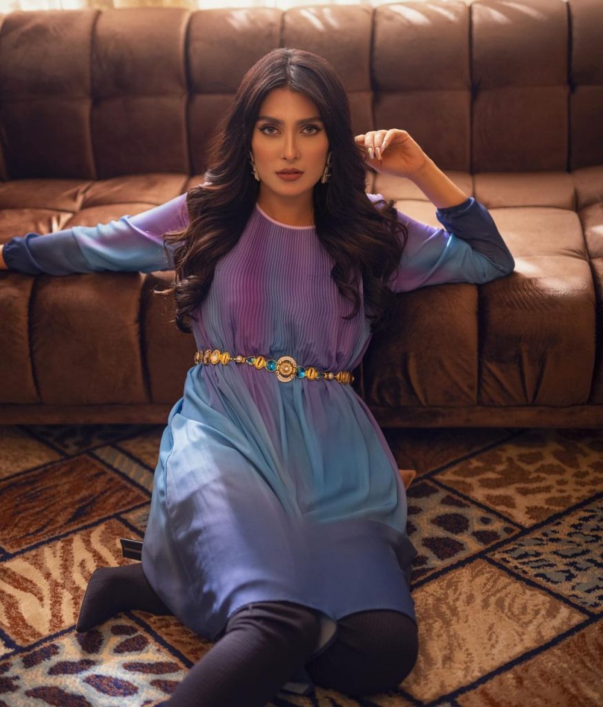 From Girl Next Door to Fashion Icon: The Style Evolution of Ayeza Khan ...