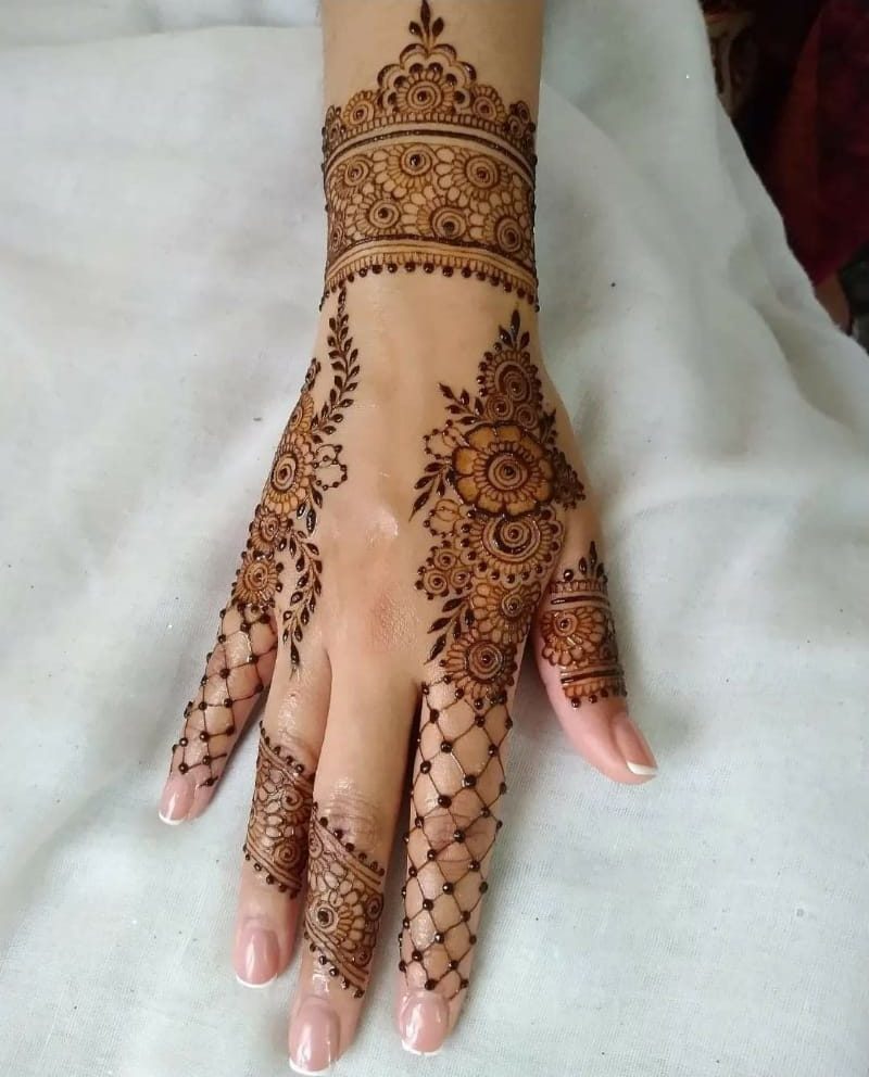 Mehndi Designs For Eid 2023: 5 Trendy And Easy Henna Designs For Bakra Eid