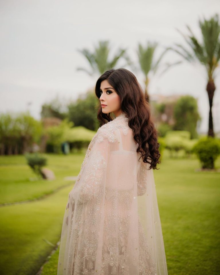 Zainab Shabbir Is An Absolute Doll In Beige Bridal Jora Pictures Lens 3202