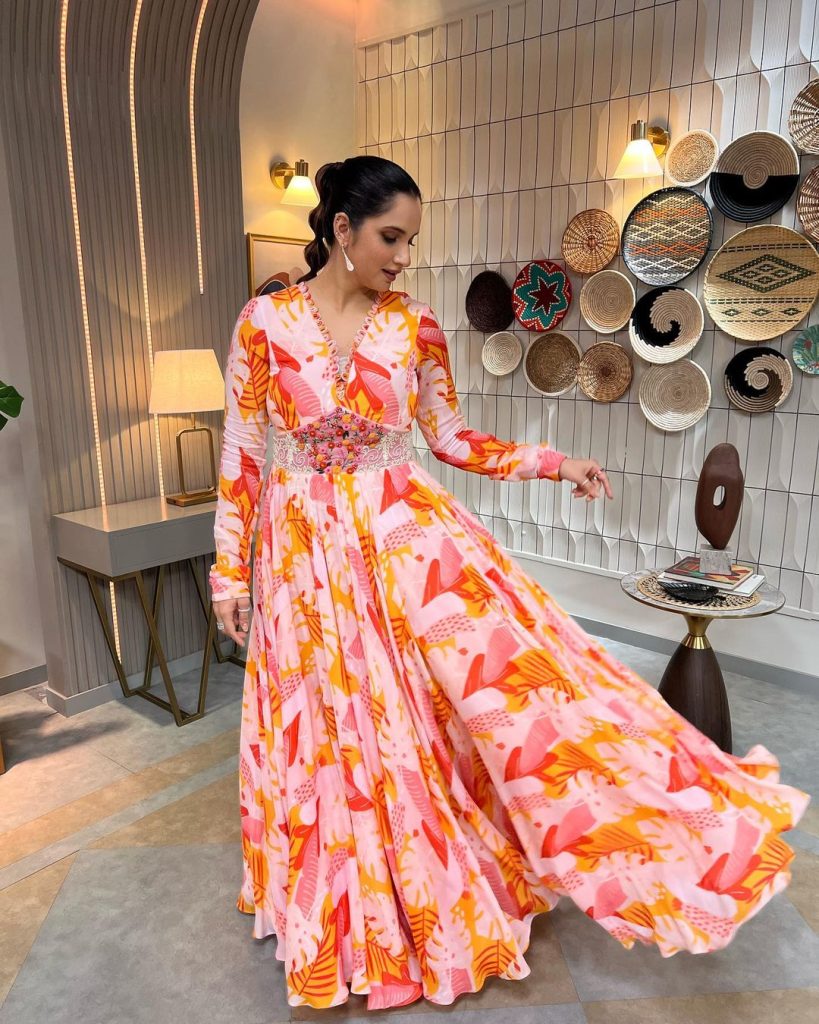 Sania Mirzas Style Is On Point In Flowy Floral Dress Lens 3714