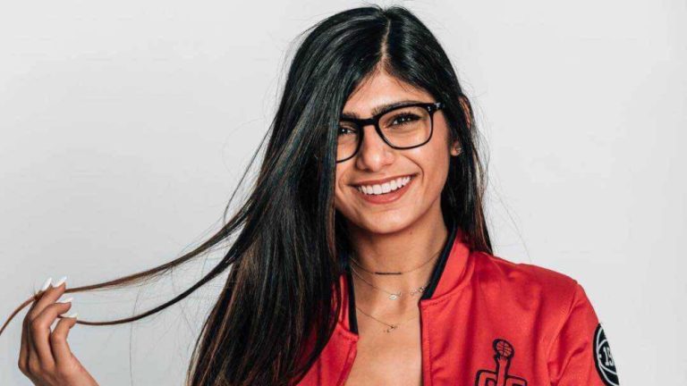 Netizens React After Adult Actress Mia Khalifa Delivers Lecture At Oxford University Lens 0469