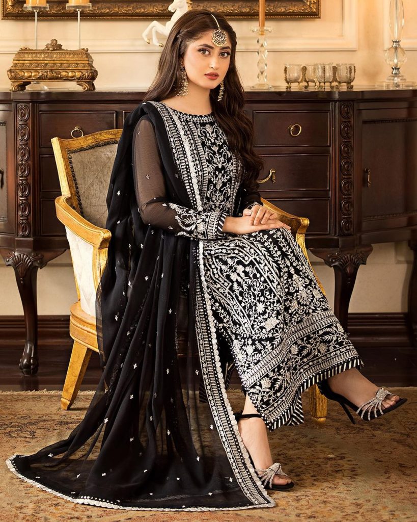 Asim Jofa Jhilmil Collection Pictures, Prices and More Lens