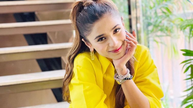 Aima Baig Lights Up Asia Cup 2023 Ceremony in Style - Lens