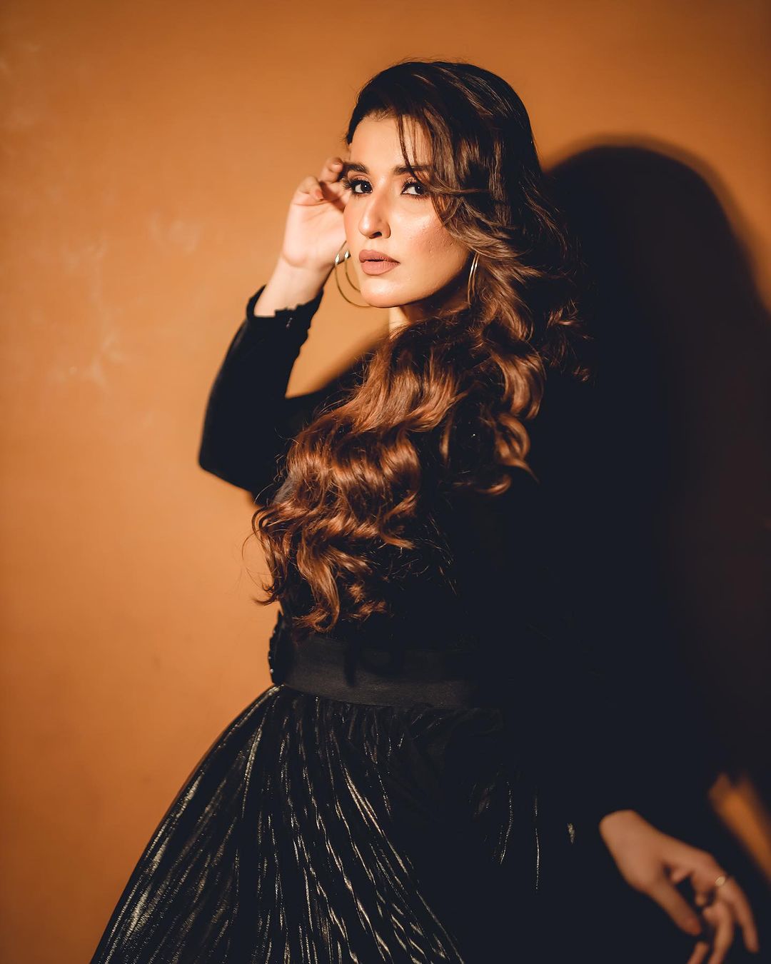 Hareem Farooq's Elegance Shines in a Black Pleated Skirt and Velvet Top ...