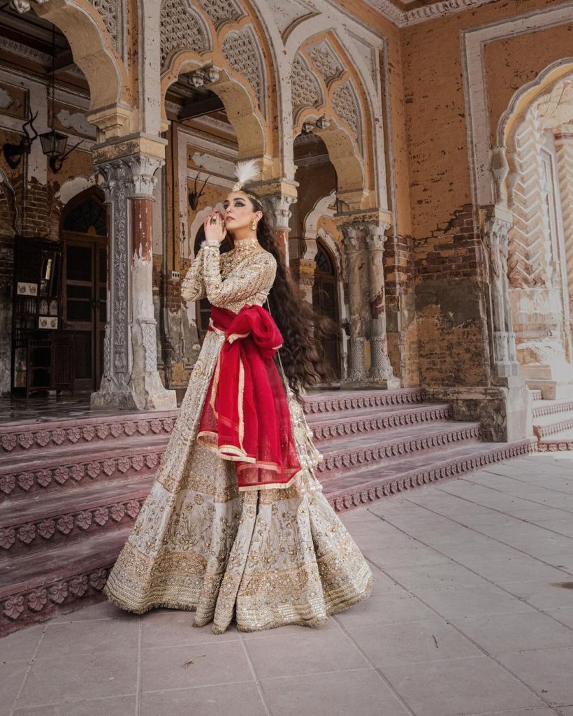 Maya Ali Looks Royalty From Mughal Era In Jaw Dropping Ensemble by ...