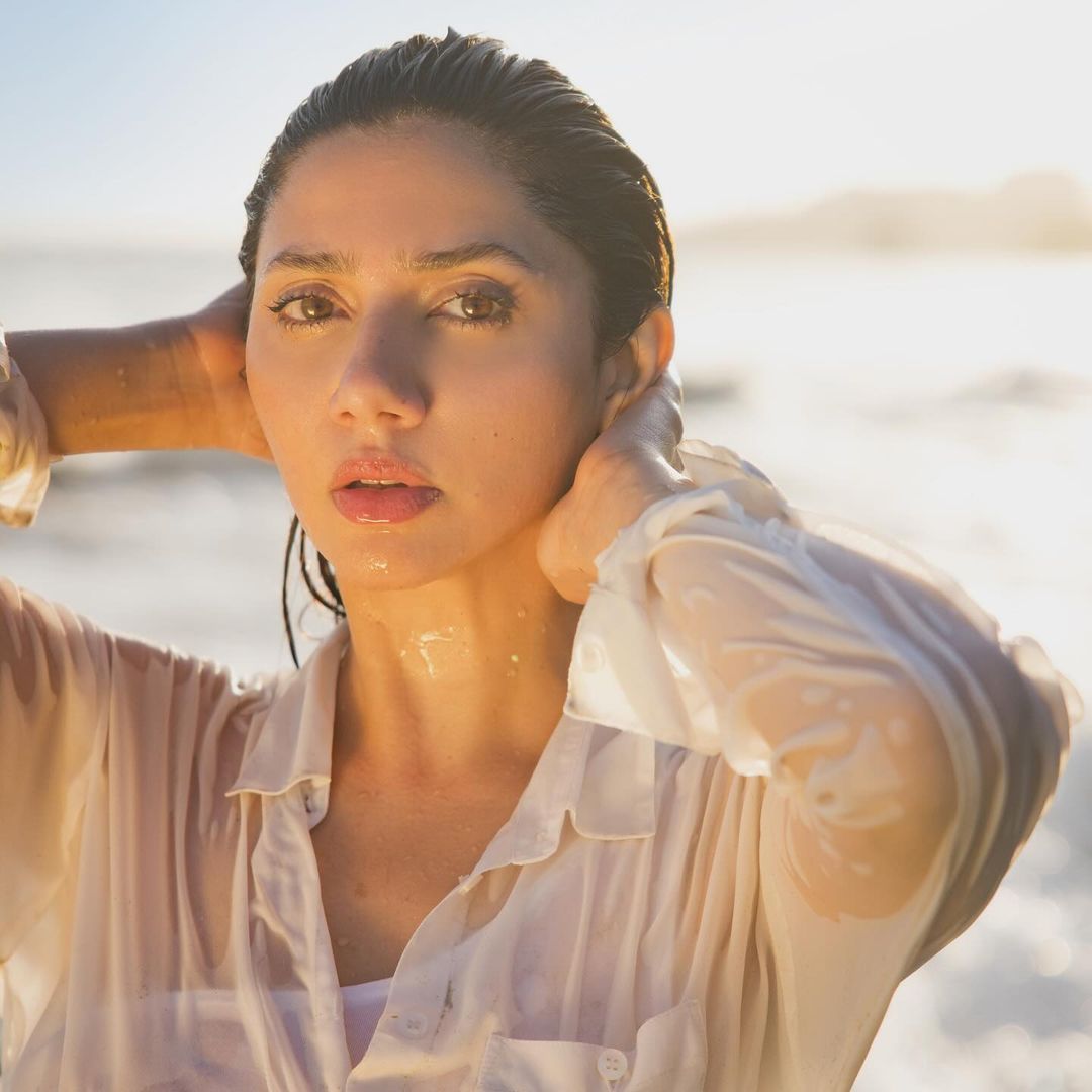 Mahira Khan Turns Up the Heat in a Sizzling Wet Look with Drenched Shirt -  Lens