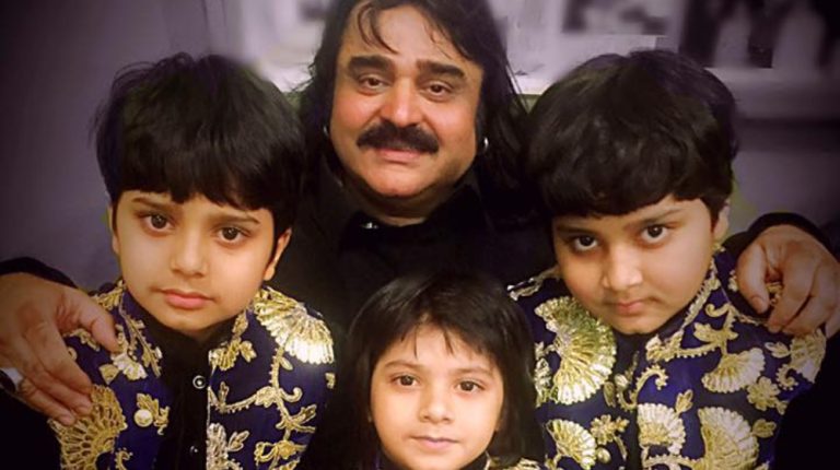 Arif Lohar's Heartwarming Moment: Sons Lip Sync His Song 'AAA' in ...