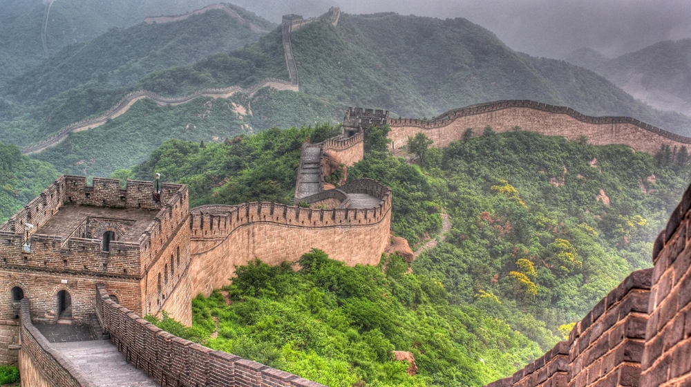 great wall of china Japanese tourist