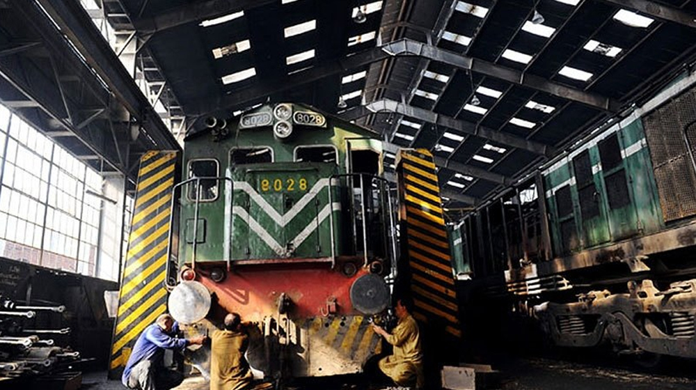 railway losses pakistan