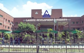 LDA Initiates Crackdown on Illegal Constructions in Lahore: Over 17 Properties Sealed