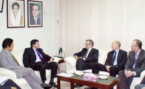 Mr. Saleem H. Mandviwalla, Minister of State / Chairman, Board of Investment (BOI) in a meeting with Telenor Delegation, headed by Mr. Harald Norvik, Chairman Telenor Group. 