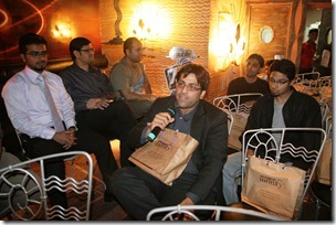 Mobilink meets up with Karachi bloggers (16)