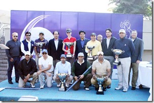 Azfar Manzoor, VP Business Services Division (Centre) with winners of the 6th Mobilink Golf Tournament held in Lahore.