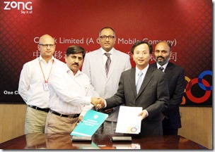 Feng Tuizian, CFO, Zong (R) and Mr. Kamran Mushtaq, Director Health and Training, PRCS signing the agreement for provision of short code for blood donors. Zong's top management and PRCS representatives are also seen in the picture