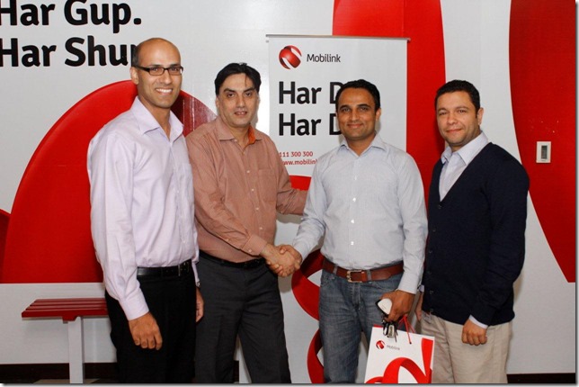 Mobilink Gives Away iPhones to Promotion Winners