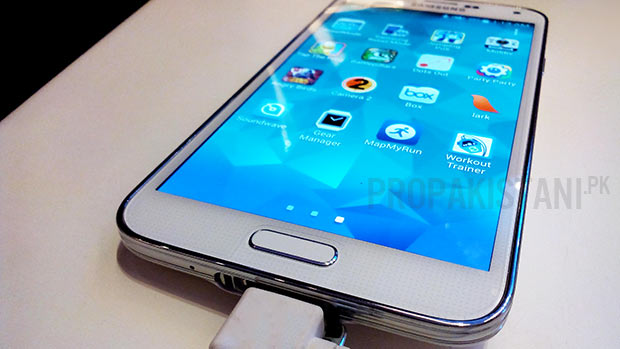 Samsung Galaxy S5 – Preview & Quick Hands-on