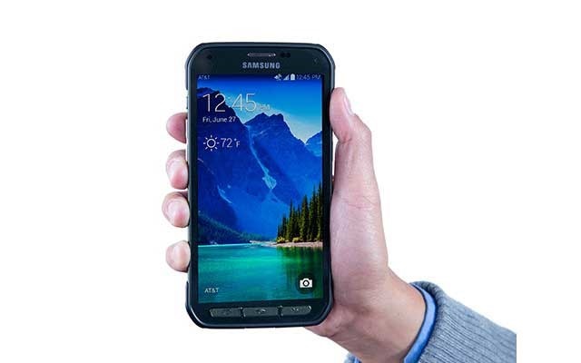 Samsung Announces Galaxy S5 Active, the Ruggedized Version of its Flagship
