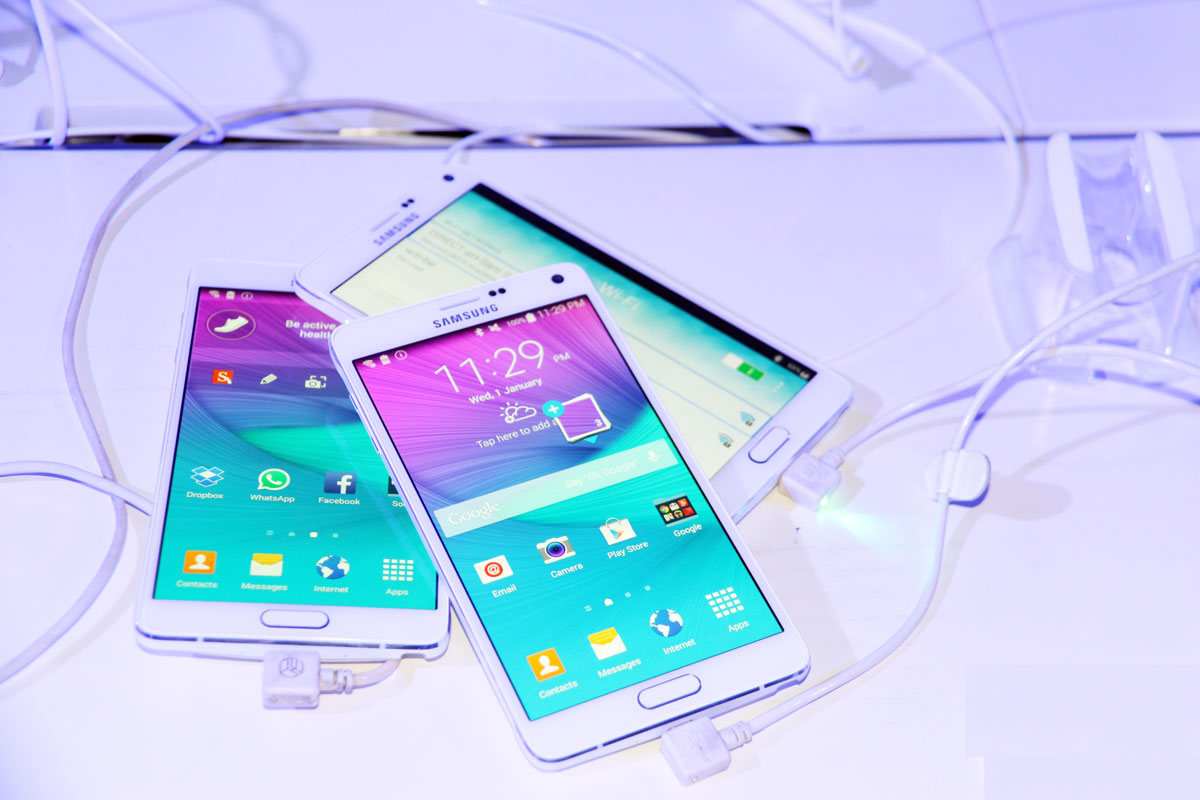 Samsung Note 4 Quick Hands-on [Video + Pics]