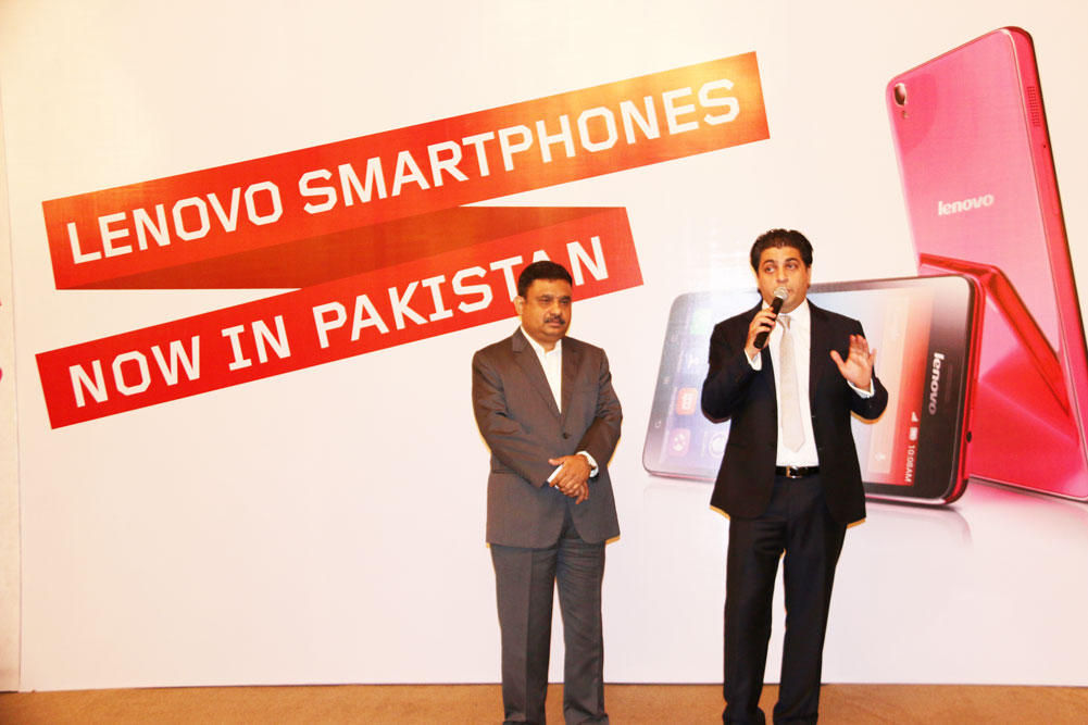Lenovo Makes its Smartphones Available in Pakistan
