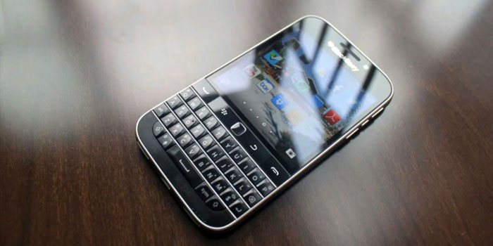 Blackberry Classic Goes Back To Basics