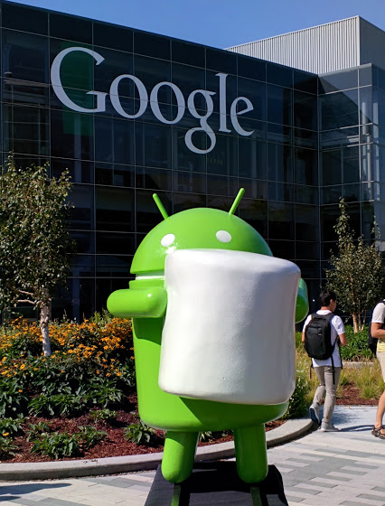 android marshmallow statue