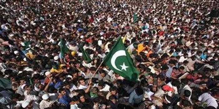pakistani crowd