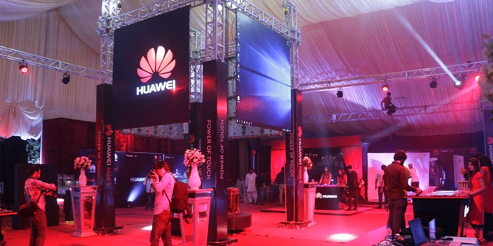 Huawei Launches Mate S and G8 At Star-studded Event in Lahore