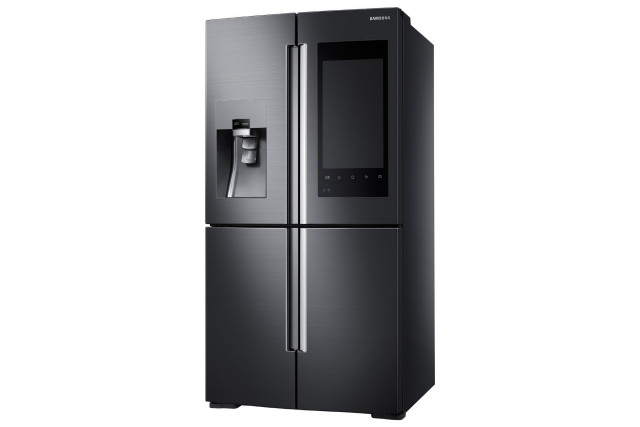 samsung-smart-fridge-2016-640x427