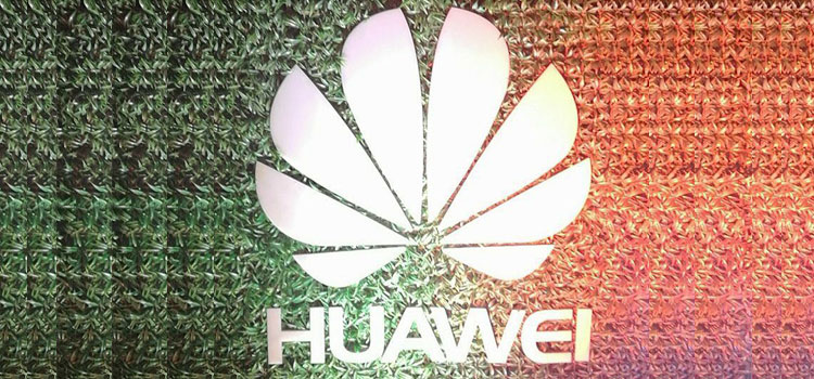 Huawei Opens Brand Store at Fortress Square Lahore