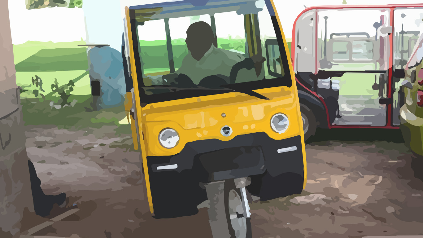 Electric Rickshaws to Be Introduced in Khyber Pakhtunkhwa