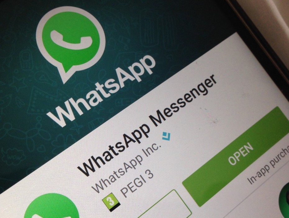 Whatsapp Brings Back Text Status Updates