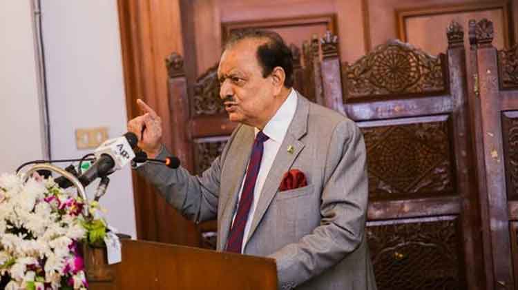 President Mamnoon Hussain Distributes PM Scheme Laptops at IBA