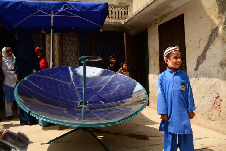 This Startup Aims to Provide Solar Powered Ovens & Stoves to Rural Pakistan
