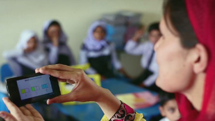 6 Minute Phone Call Improves Attendance in Pakistani Schools: Stanford Study