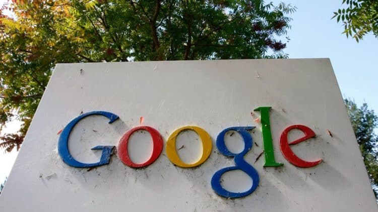 Pakistan Ranked 44th In Google’s Report on Govt Requests for User Data