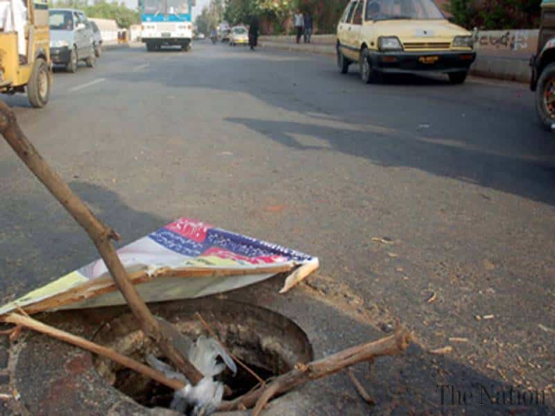 uncovered-manholes-pose-life-threats-1359924529-4559
