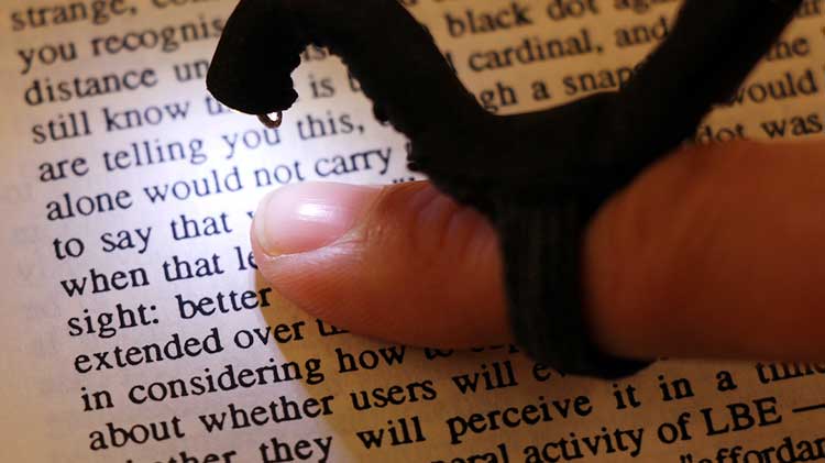 This Fingertip Camera Makes Normal Books Readable for Blind People