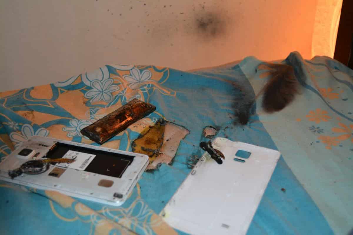 samsung-note-4-exploded-pakistan-1
