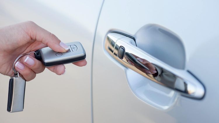 Public Service Alert: Thieves Have Found A New Way to Steal Your Cars