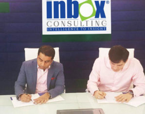Mir Nasir – CEO Inbox Consulting and Aamer Abdullah - Founder MIV Digital Solutions LTD Signing the contract