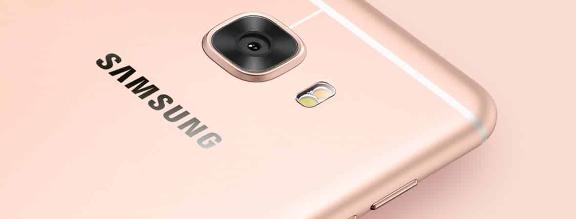 Samsung Releases the Upper Mid Range C7 Pro