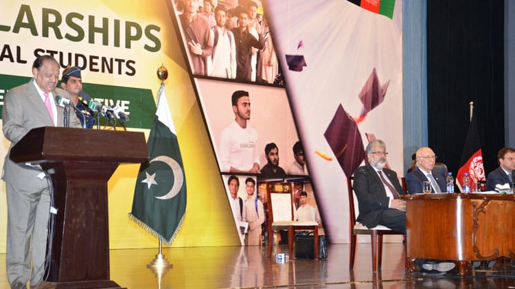 3,000 Afghan Nationals Awarded Scholarships in Pakistan