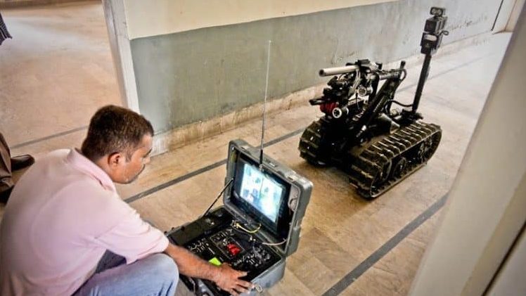Sindh Bomb Disposal Squad To Get 5 Robots And Other Hi-Tech Gadgets