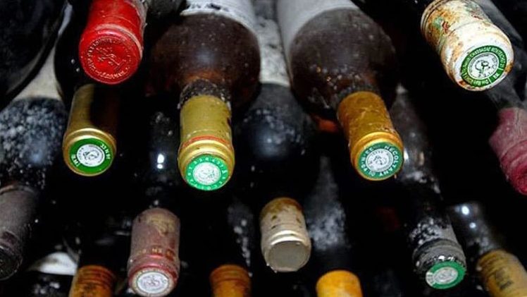 SHC Bans Liquor Shops in Sindh for One Month