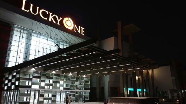 LuckyOne: The Most Anticipated Mall In Karachi Is Opening Next Month