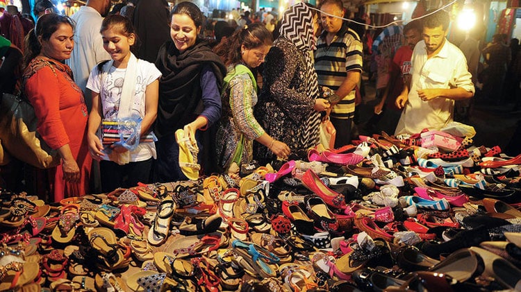 shopping in pakistan